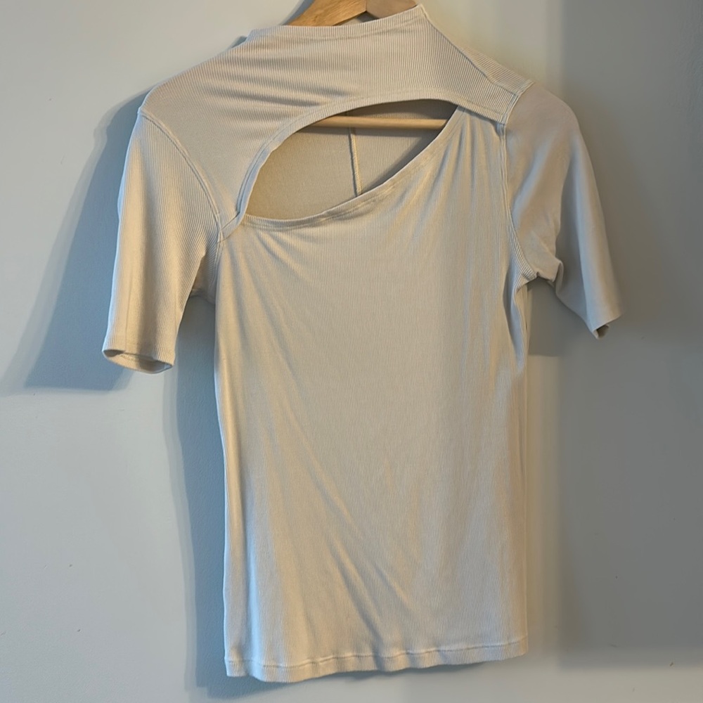 lululemon cutout t shirt